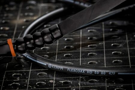 JPG-Medium_Flexlite-GXe-feature-website1-2500x1668px JPG-Medium_Flexlite-GXe-feature-website1-2500x1668px