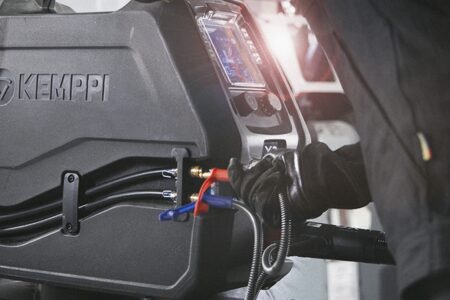 JPG-Medium_X3-FastMig-Easy_Access_To_Cables_And+Connectors_LARGE