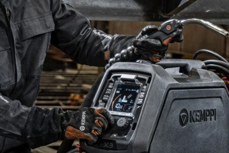 JPG-Medium_X3-FastMig-Start_Welding_Fast_LARGE